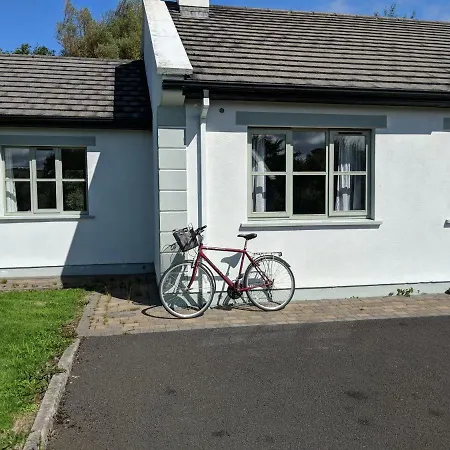 Our Mayo Family House Rarely Available Lägenhet